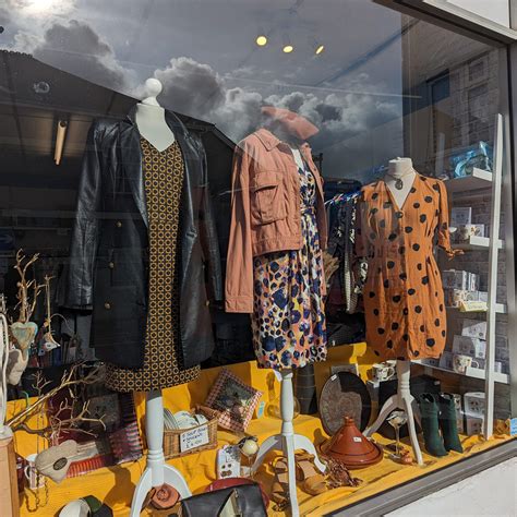 RSPCA Brixham Shop .